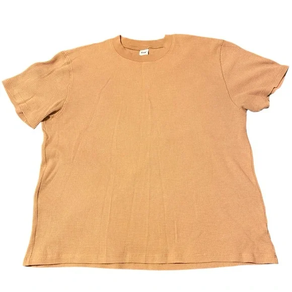 Aritzia TNA Waffle Knit Thermal Tee - Picture 2 of 8